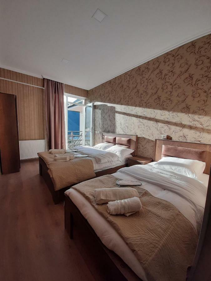 Sky Star Hotel Stepantsminda Exterior photo